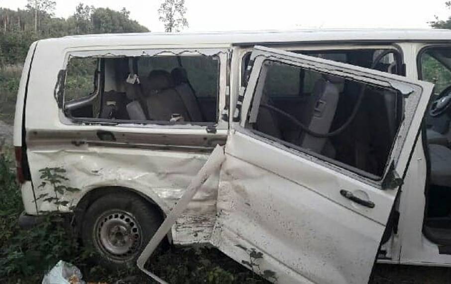 wypadek pod ostrzeszowem 8 osób rannych - KPP Ostrzeszów