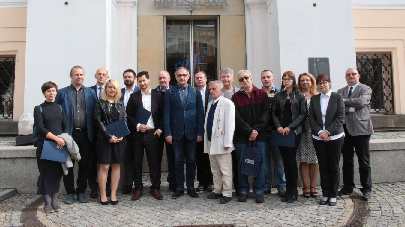 XIII Ogólnopolski Konkurs Literacki im. Stanisława Grochowiaka rozstrzygnięty - http://mbpleszno.pl