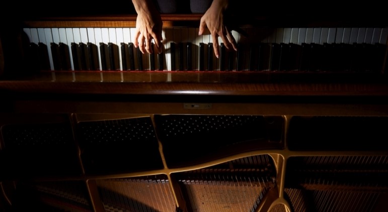 pianino fortepian - Szymon Mazur