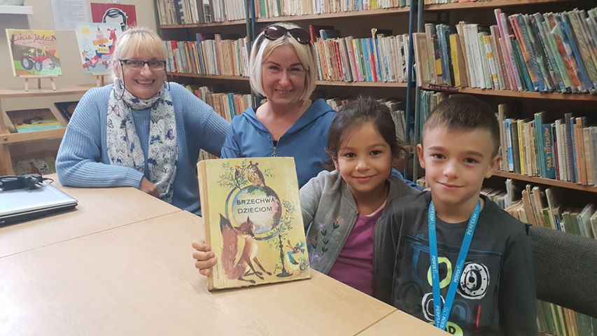 ksiazkimaterial - Michał Jędrkowiak