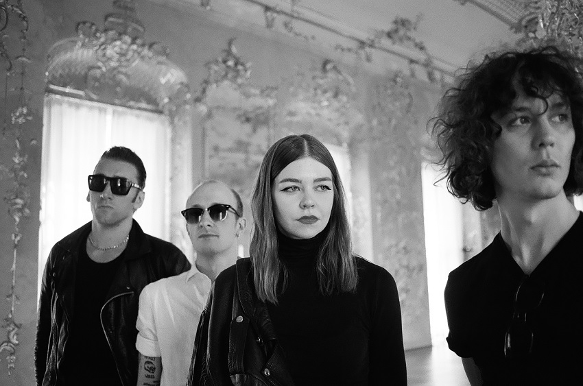 Main - Materiały prasowe