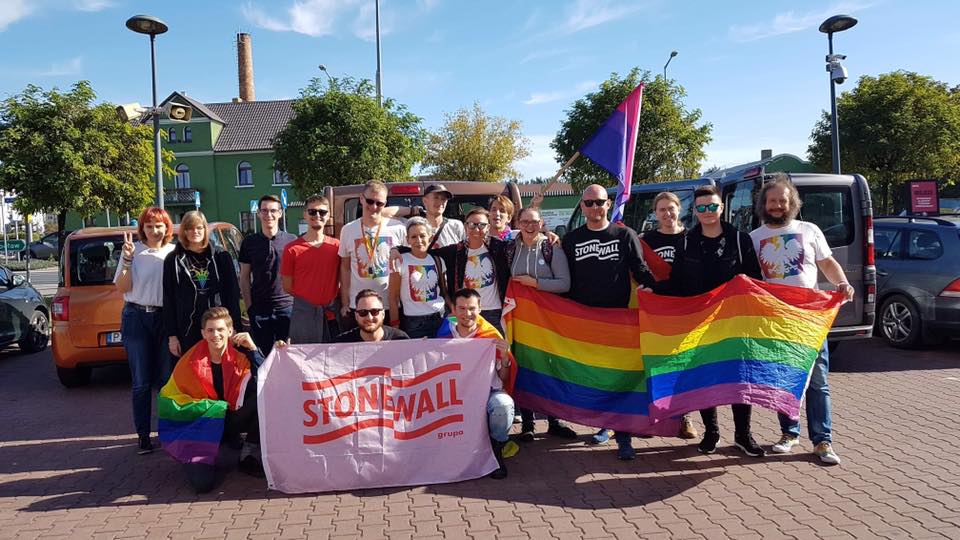 stonewall - Grupa Stonewall, Facebook