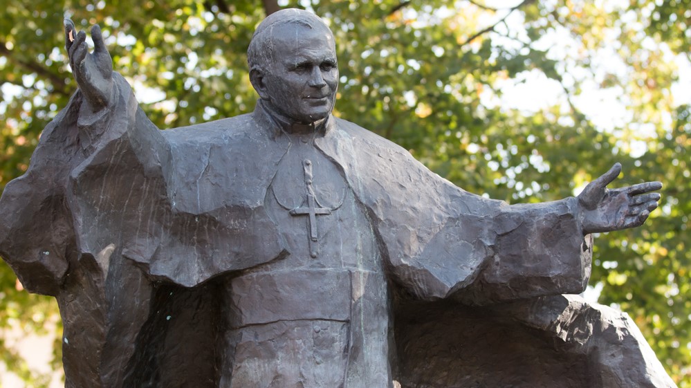 jan paweł ii pomnik - Wojtek Wardejn