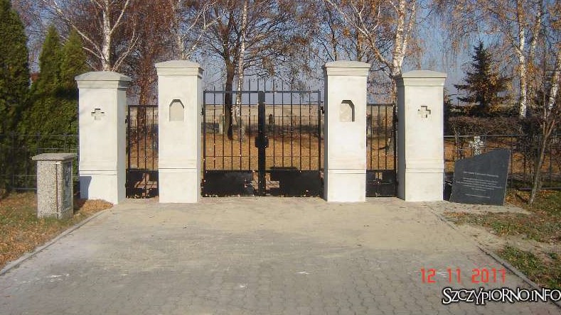 kalisz szczypiorno cmentarz wojskowy - szczypiorno.info/Tomasz Hajduk