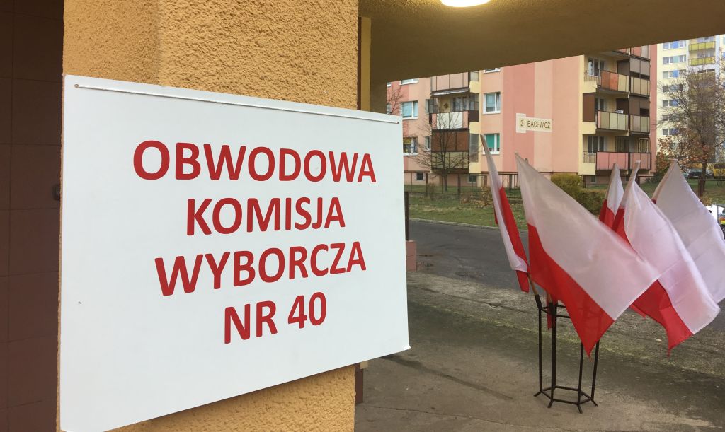 lokal wyborczy wybory - Sławomir Zasadzki