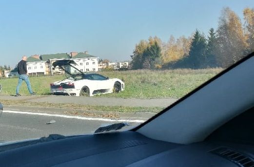 ferrari kowalewicka - Radosław Lipowicz‎/ Gdzie jest wypadek w Poznaniu, Facebook