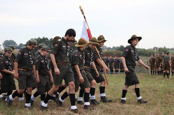 harcerze niepodleglosc ostrzeszow zhr - Facebook / Ostrzeszowski Obwód ZHR