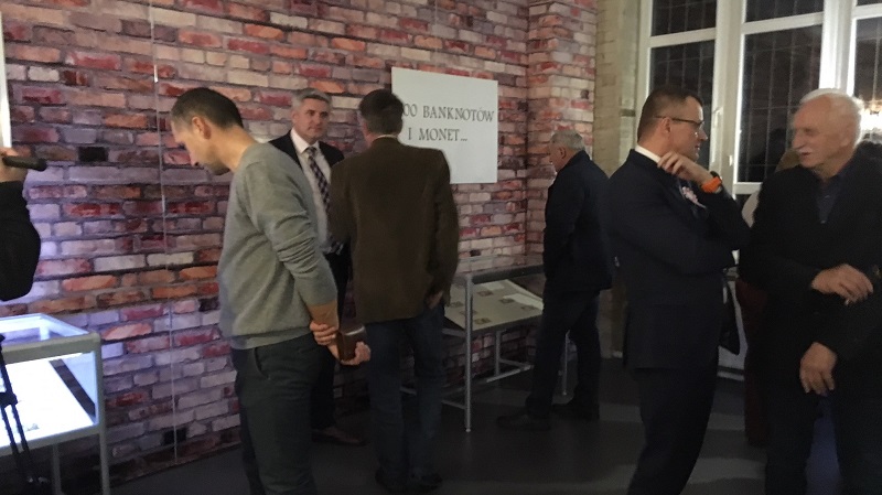 muzeum trzcianka banknoty monety wystawa - Przemysław Stochaj