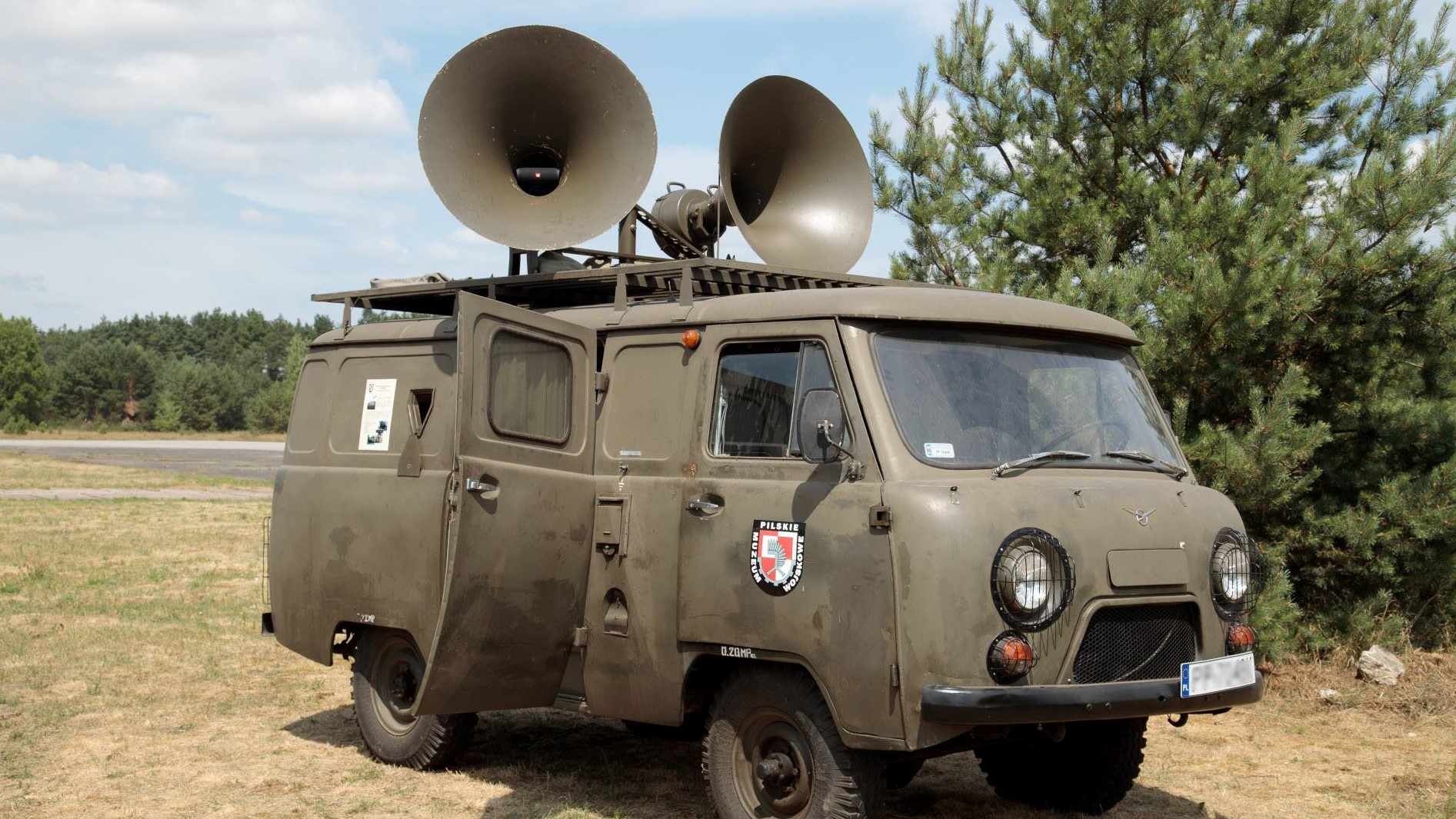 wóz propagandowy piła -  Muzeum Wojskowe w Pile