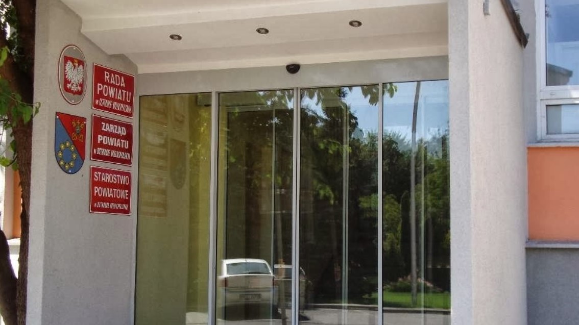 starostwo powiatowe ostrów wielkopolski - google maps