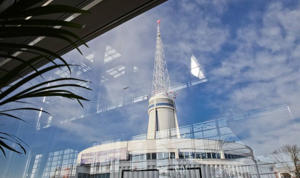 iglica mtp poznan - MTP Poznań