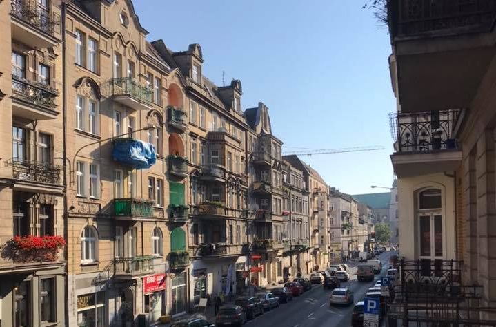 garabry widok na ulicę Poznań - MotoSygnały