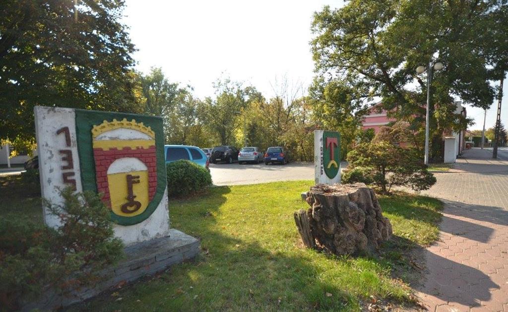 ślesin herb - Facebook / Ślesin - wielkopolskie Mazury