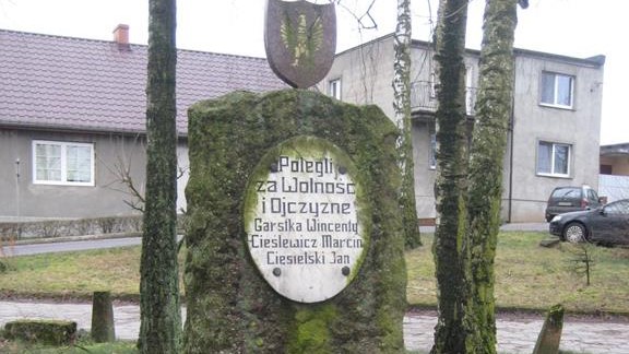 pomnik powstańców Zdziechowa - Rafał Muniak - Radio Poznań