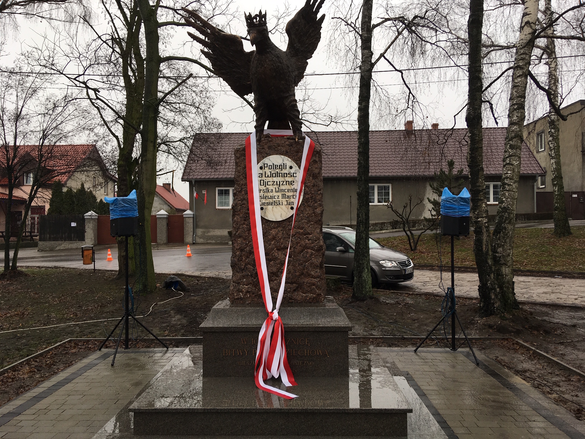 pomnik Zdziechowa - Rafał Muniak - Radio Poznań