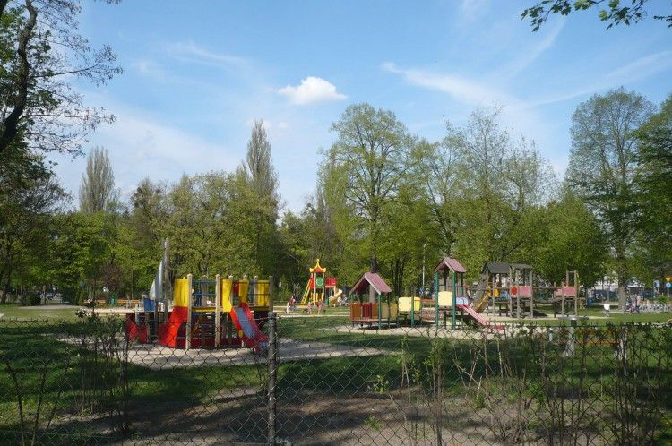 ostrow ogródek jordanowski - mapa.eholiday.pl