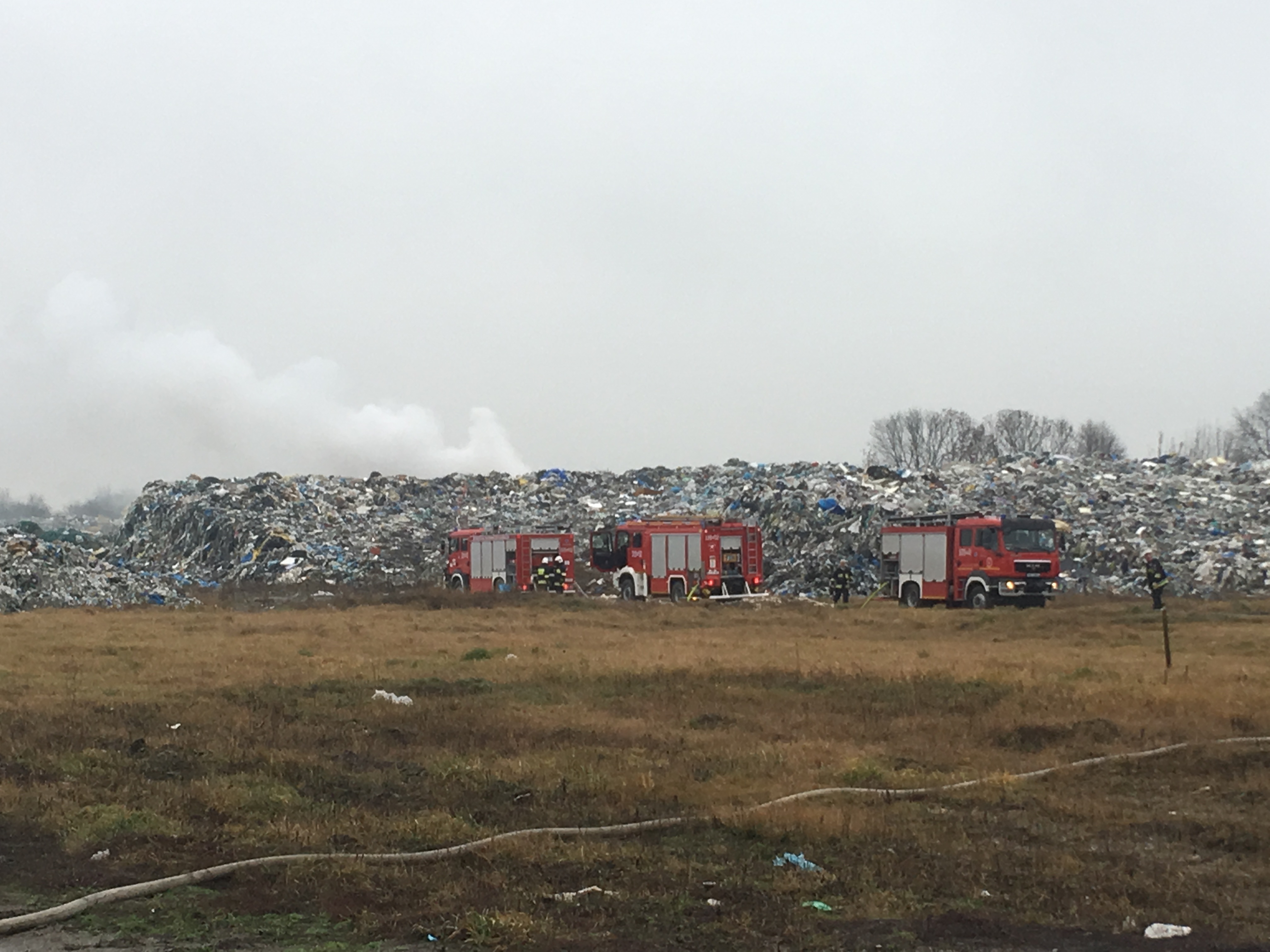 pysząca pożar wysypisko śmieci - Rafał Regulski - Radio Poznań