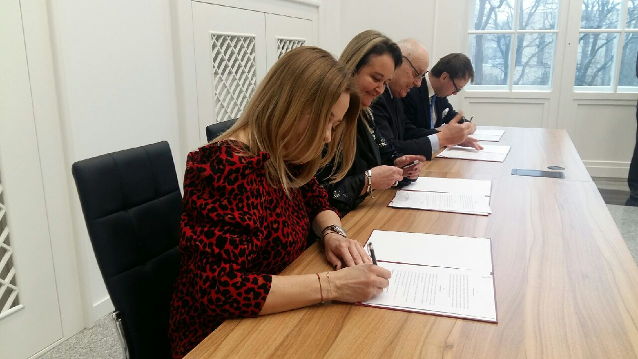 umowa repatrianci środa wielkopolska podpisanie umowy - Magdalena Konieczna - Radio Poznań