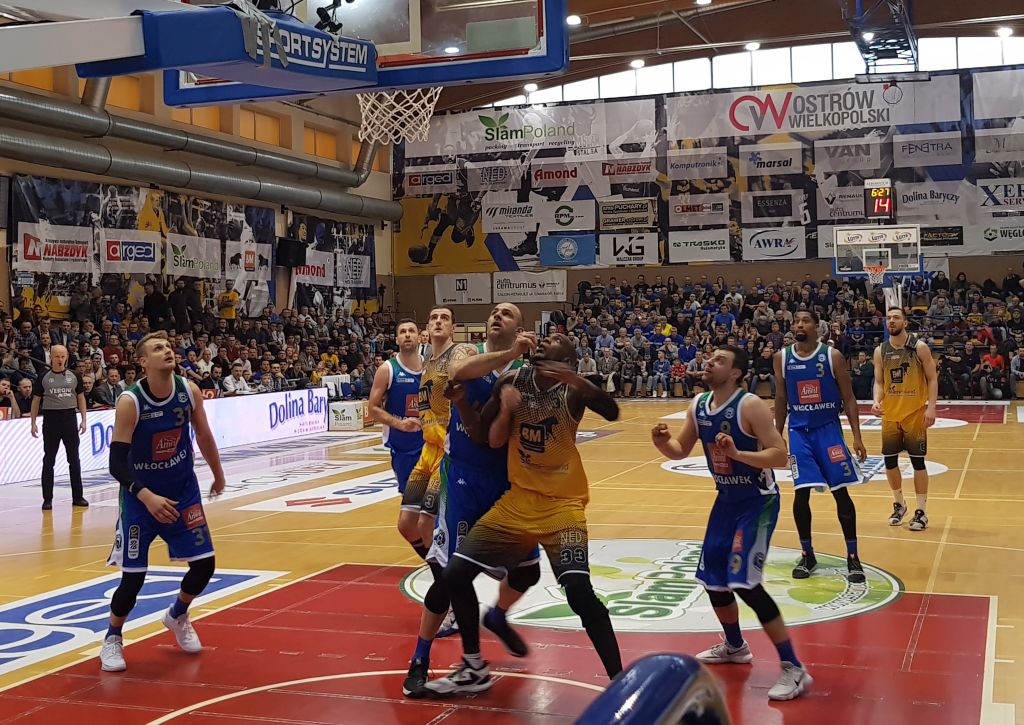 koszykówka stal ostrów anwi2 - Grzegorz Hałasik - Radio Poznań