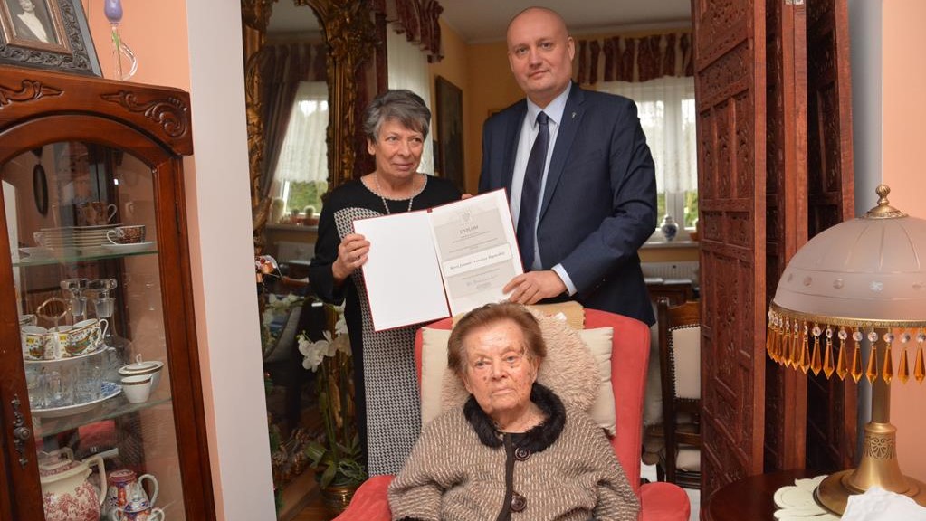 Medal dla Marii Pągowskiej  - Tomasz Stube