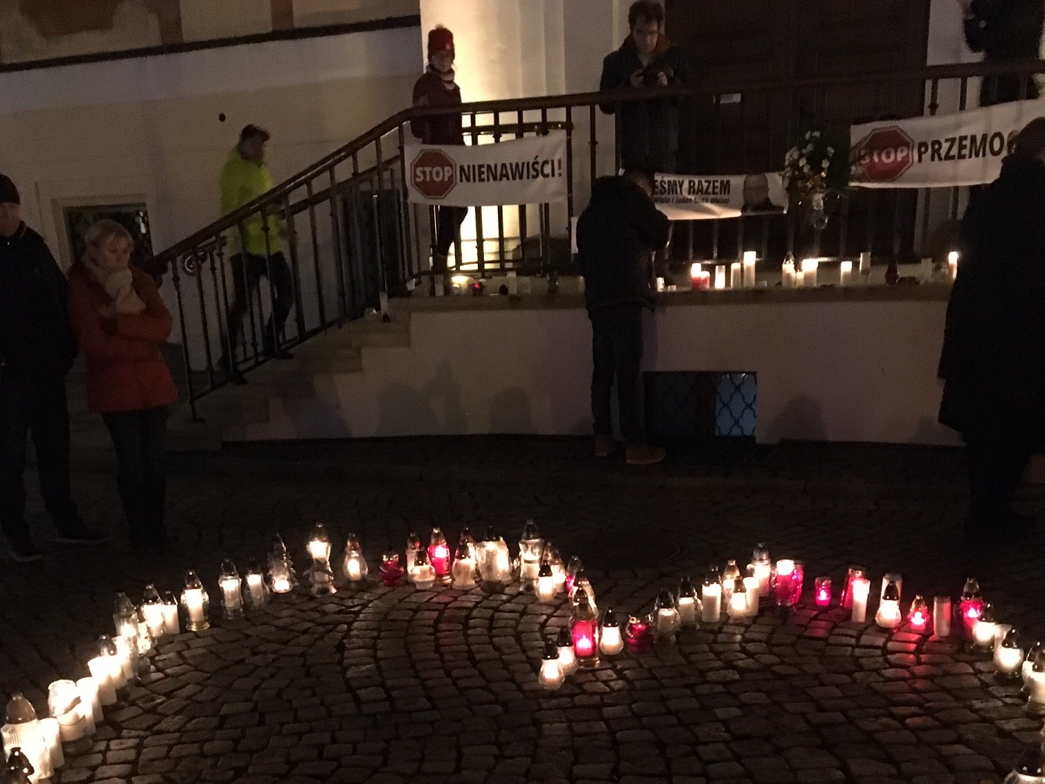 Leszno serce dla Pawła Adamowicza  - Jacek Marciniak  - Radio Poznań