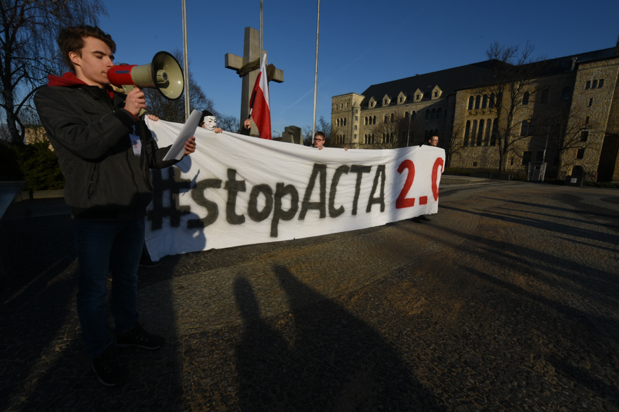 stop acta2 plac mickiewicza - Wojtek Wardejn - Radio Poznań