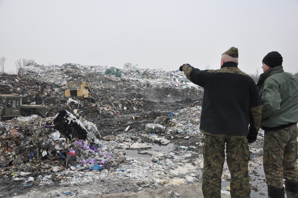 Wojsko pysząca pożar  - 16 JAROCIŃSKI BATALION REMONTU LOTNISK