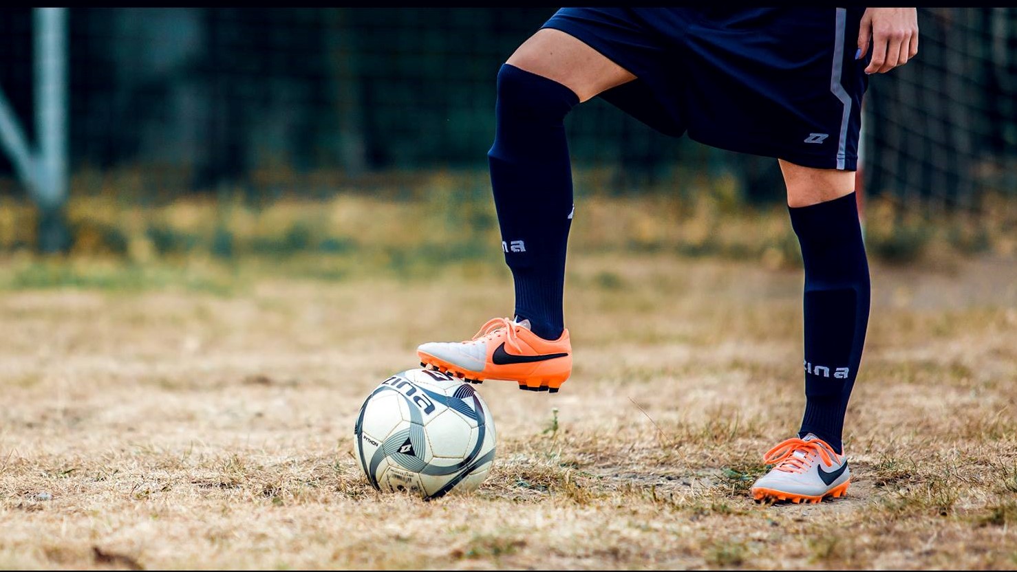 piłkarki nożne - FB: KOTWICA KÓRNIK - SENIORKI