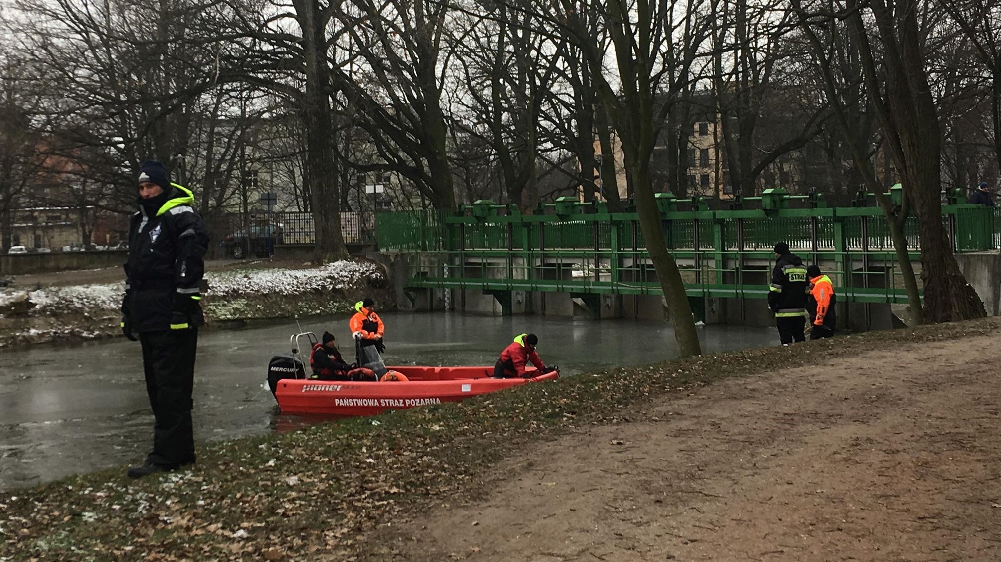 prosna łódź poszukiwania lód zima - Danuta Synkiewicz - Radio Poznań