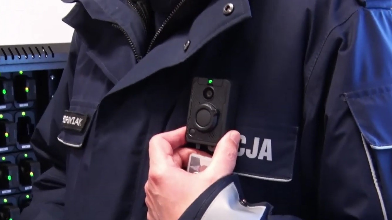 kamera policja borowiak - Leon Bielewicz