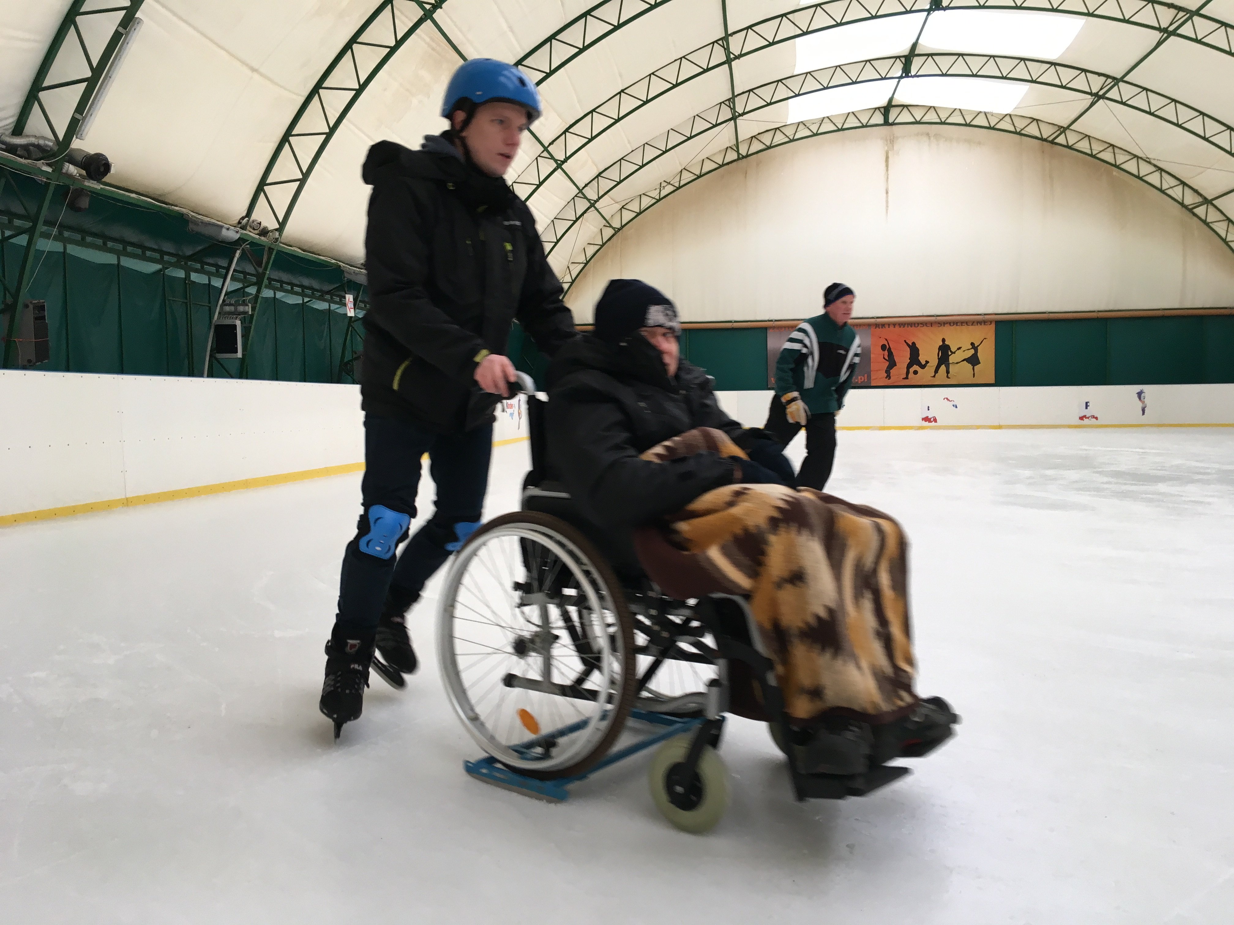 wózek lodowisko - Przemysław Stochaj
