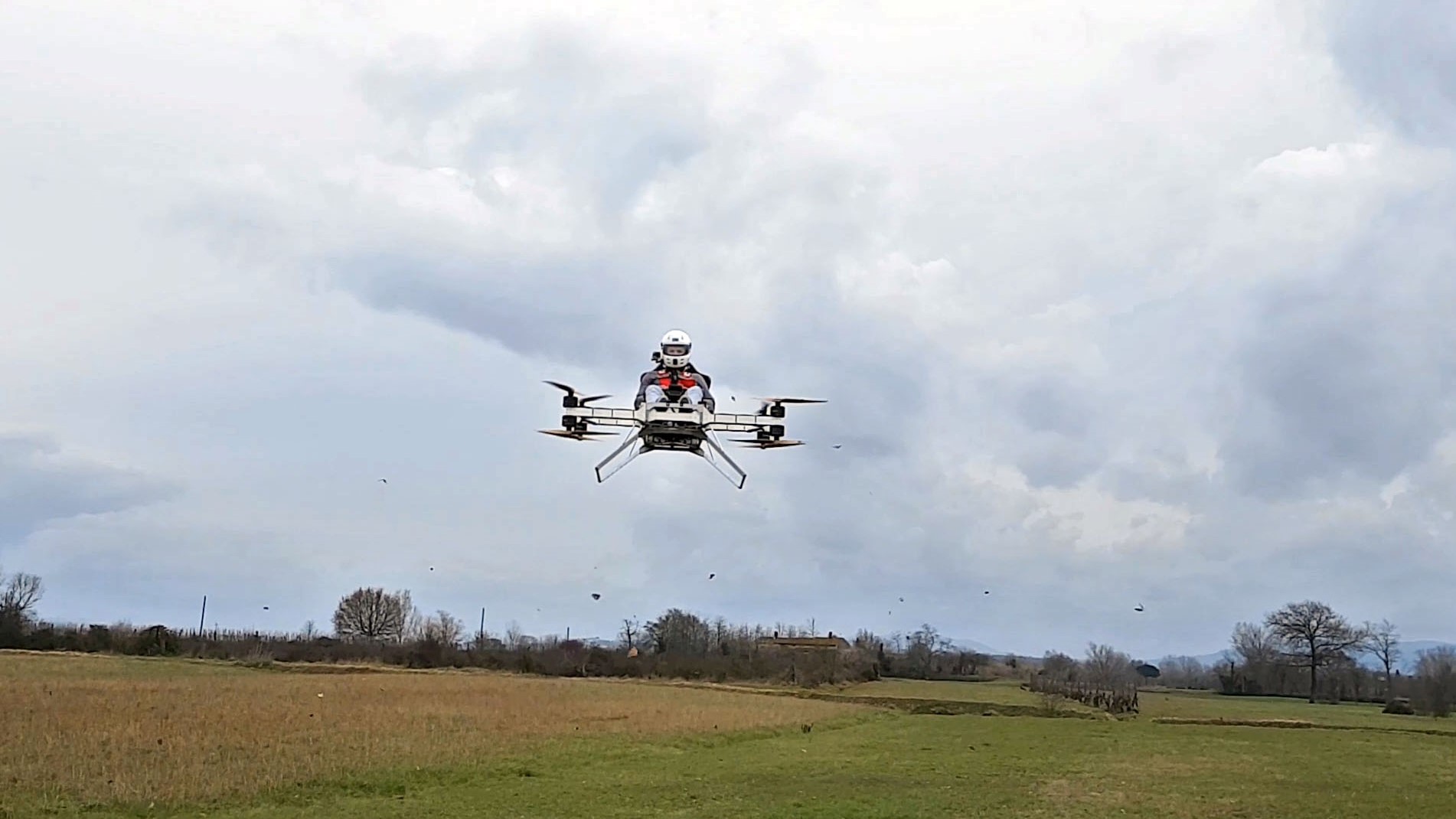 latający samochód jetson aero  - fb.com/jetsonaero/photos