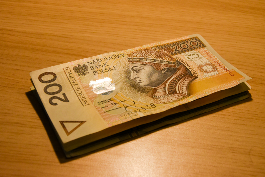 kasa polski złoty pieniądze banknoty - Wojtek Wardejn