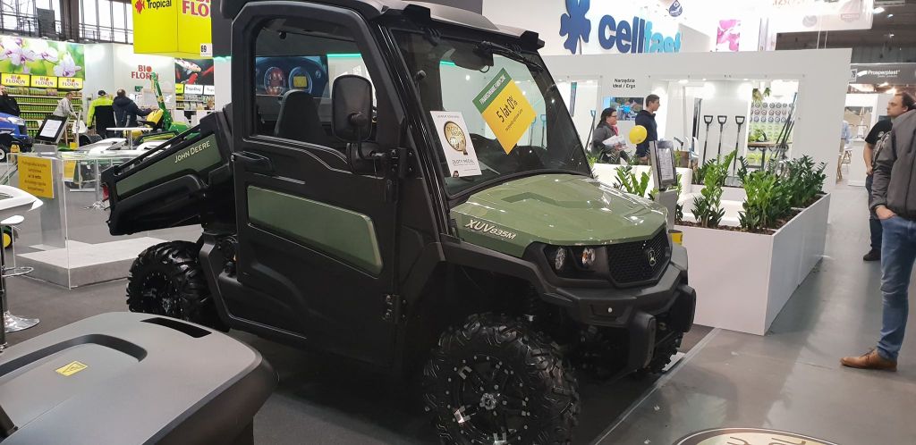 gardenia pojazd ogrodniczy - Michał Jędrkowiak