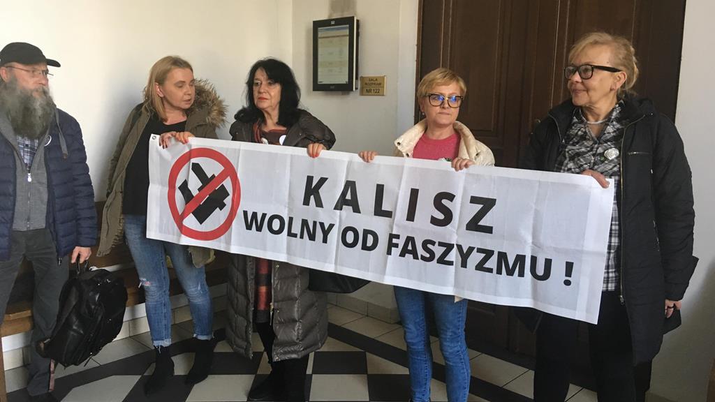 hajlowanie kalisz proces - Danuta Synkiewicz