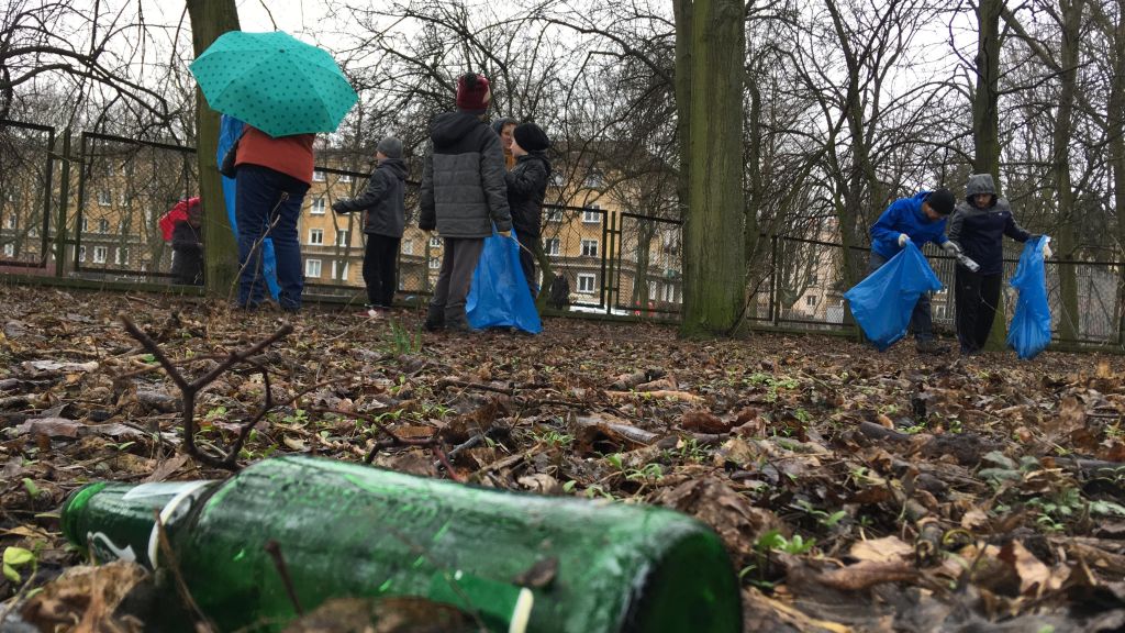sprzątanie parku kasprowicza - Michał Jędrkowiak