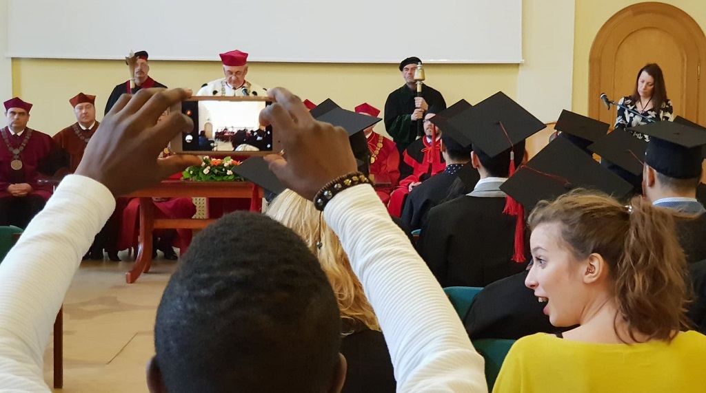 absolutorium uniwersytet przyrodniczy obcokrajowcy - Michał Jędrkowiak