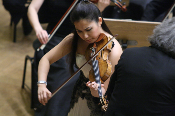 Sarah Chang filharmonia koniec sezonu 2010-2011 03 - Antoni Hoffmann