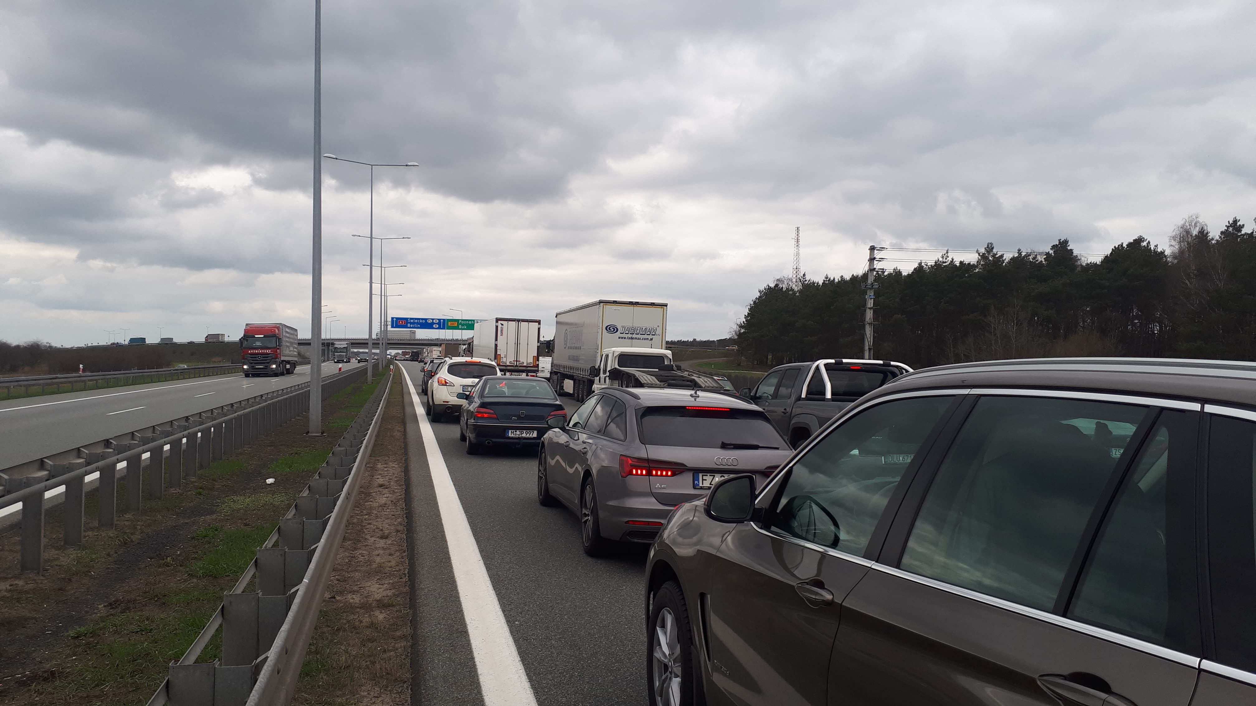 wypadek a2 ciężarówka - Wojciech Sikorski