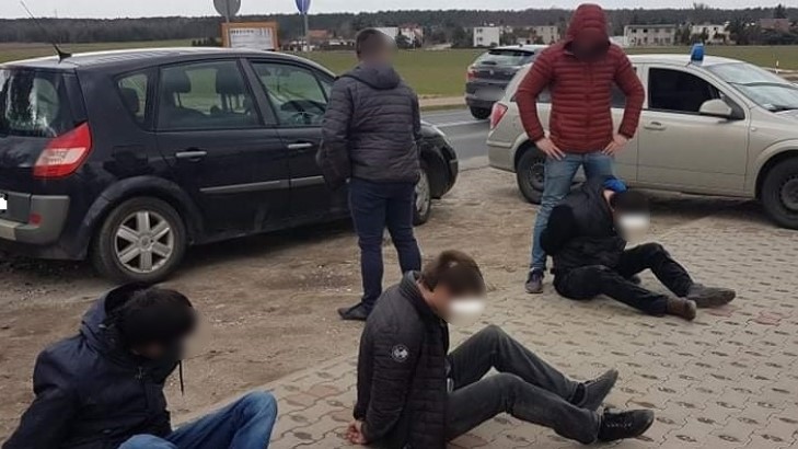 złodzieje parking market - Wielkopolska Policja