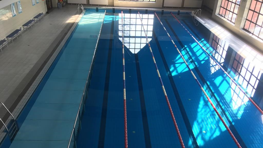 basen pływalnia Leszno - Jacek Marciniak