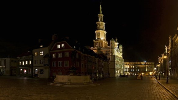poznań nocą - wikipedia