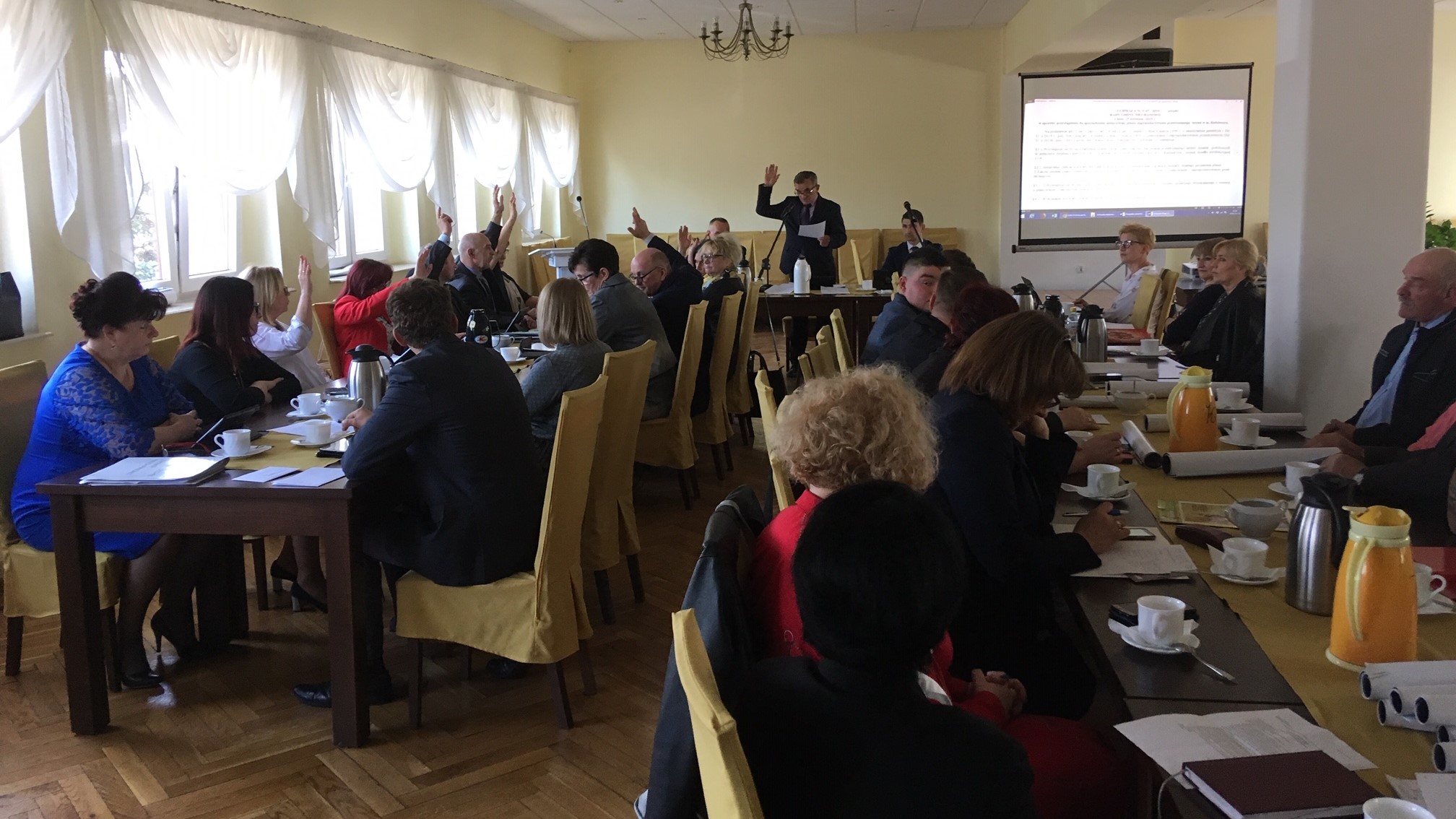 głosowanie przeciw chlewni kędzierzyn - Rafał Muniak