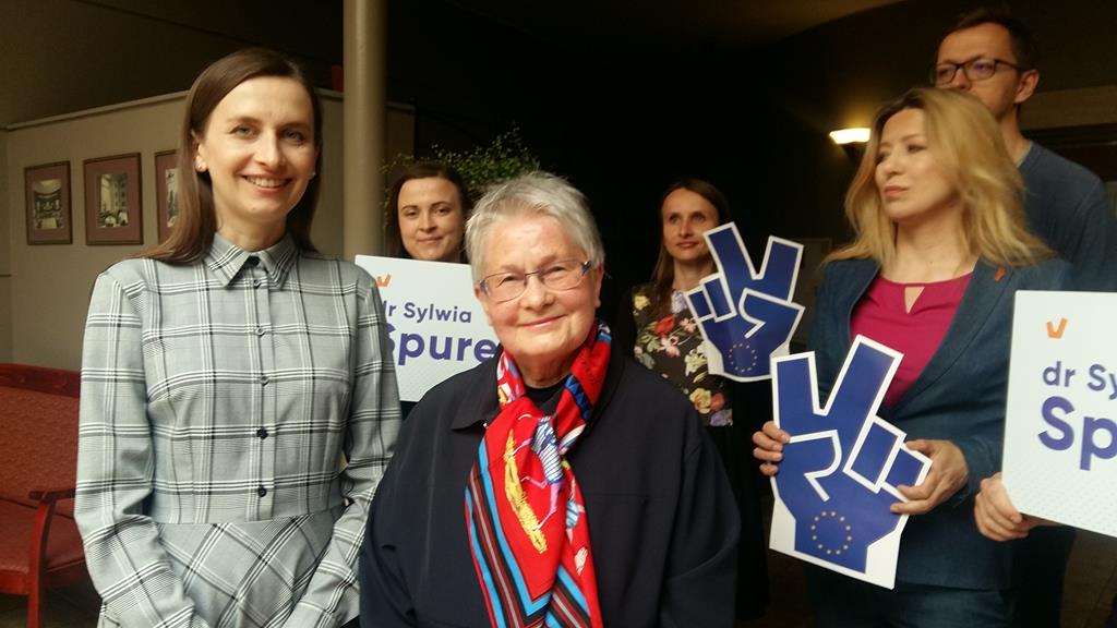 Barbara Labuda Sylwia Spurek Wiosna wybory - Magdalena Konieczna