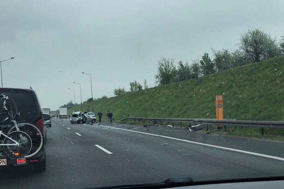 wypadek a2 luboń - Motosygnały/Twitter:Marcin