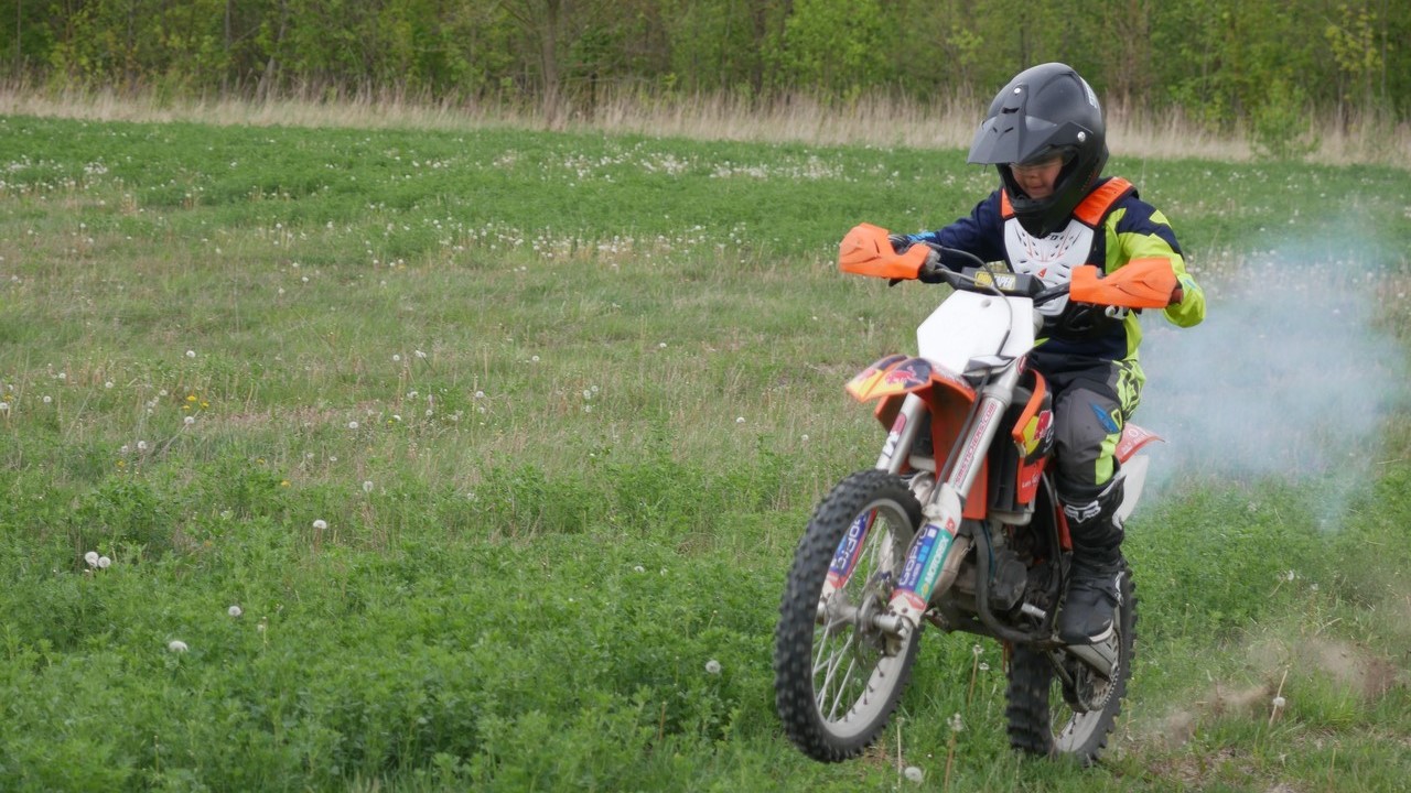 sezon motocrossowy lubostowo - Sławomir Zasadzki