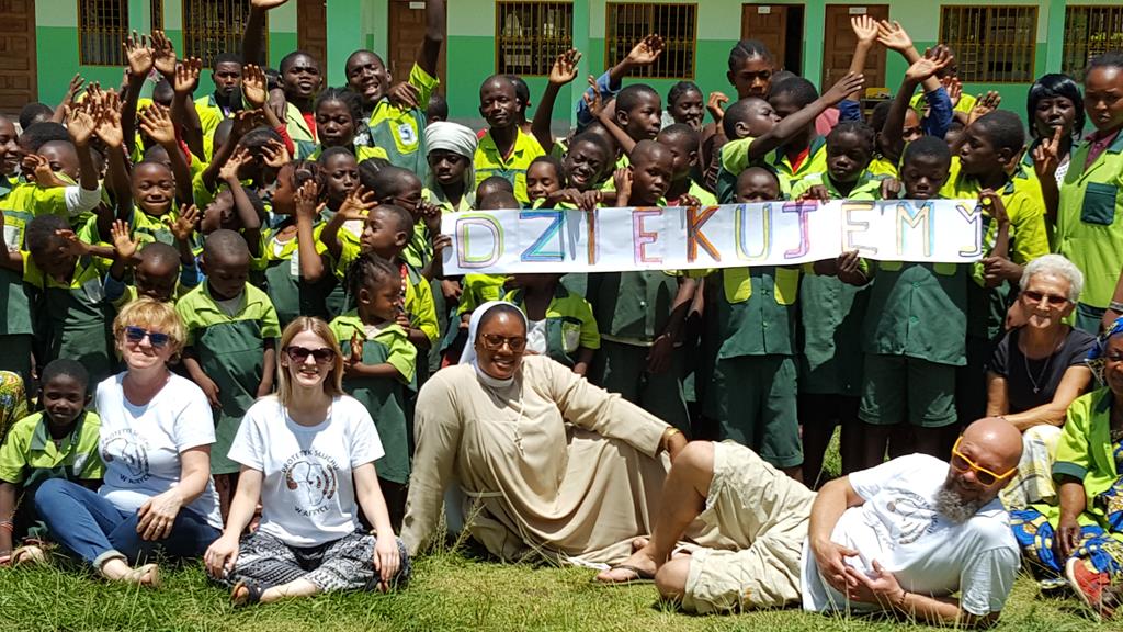 kamerun aparaty słuchowe Redemptoris Missio dzieci re - Fundacja Redemptoris Missio 
