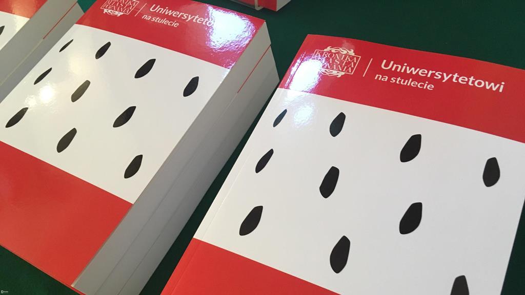 Kronika Miasta Poznania - o stuleciu Uniwersytetu - Jacek Butlewski