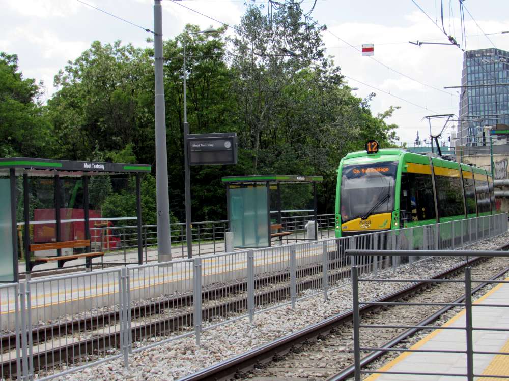 most teatralny po remoncie teatrlka tramwaj linii 12 - ZTM Poznań