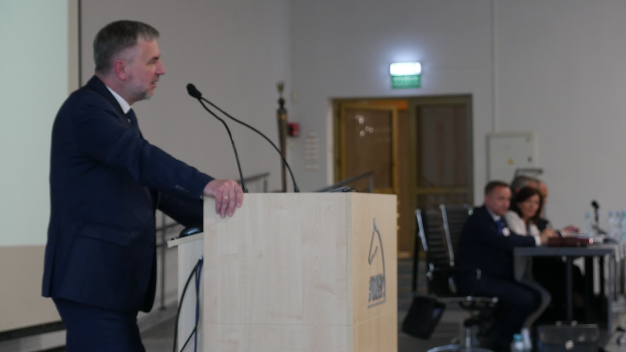 marszałek Woźniak - Sławomir Zasadzki